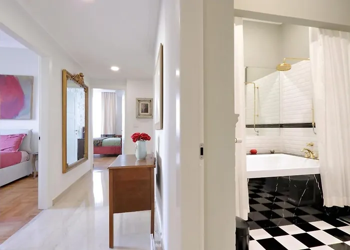 Elegant 270 Mq In Coppedè- * Roma